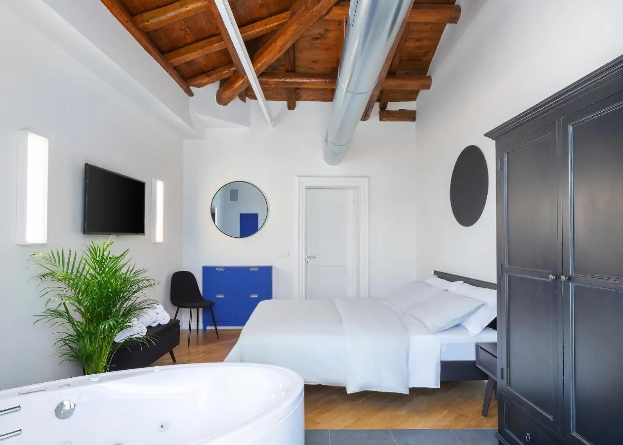 The Silver Lava - A Luxury Boutique Apartment Catania