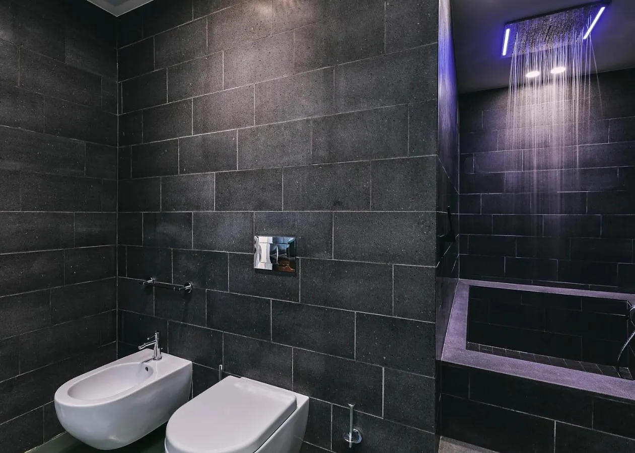 The Silver Lava - A Luxury Boutique Apartment Catania